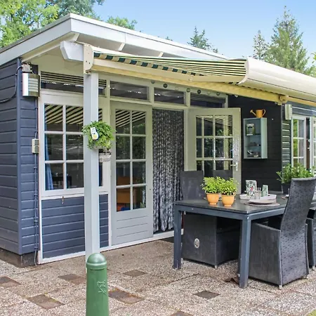 Huiske Oan T Bos *
