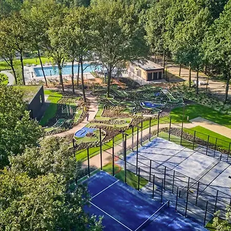 Huiske Oan T Bos Lage Mierde